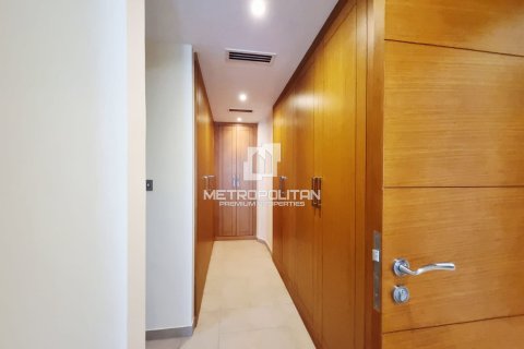 Villa de 5 chambres à Legacy, UAE No. 128005 21