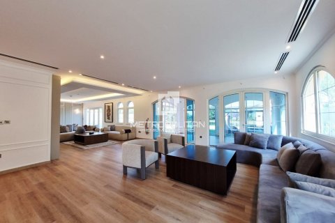 Villa de 5 chambres à Legacy, UAE No. 128005 6