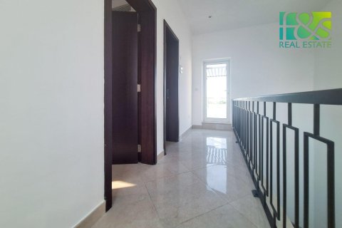 Таунхаус с 3 спальнями в Al Hamra Village, ОАЭ №23284 6