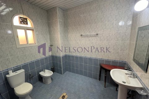 Villa de 7 dormitorios en Doha, Qatar No. 57978 7