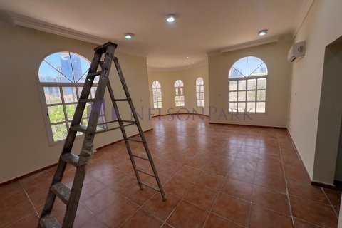 Villa de 7 dormitorios en Doha, Qatar No. 57978 19