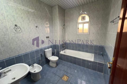 Villa de 7 dormitorios en Doha, Qatar No. 57978 9