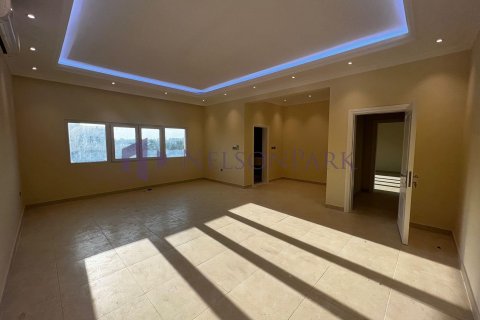 8 غرفة نوم  فيلا في الدوحة, Qatar رقم 57977 9