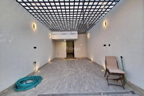 4 bedrooms Apartment in Riyadh, Saudi Arabia No. 67529 5