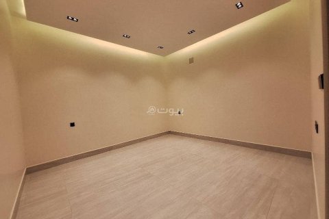 4 bedrooms Apartment in Riyadh, Saudi Arabia No. 67529 13