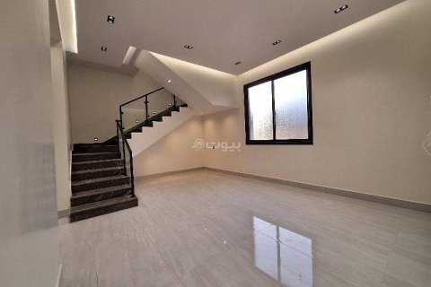 4 bedrooms Apartment in Riyadh, Saudi Arabia No. 67529 9