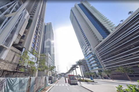 Квартира с 1 спальней в EMAAR Beachfront, ОАЭ №156557 4