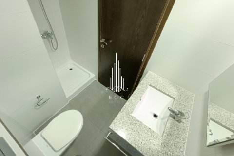 3 غرف نوم شقة في البطين, الإمارات العربية المتحدة رقم 37738 24
