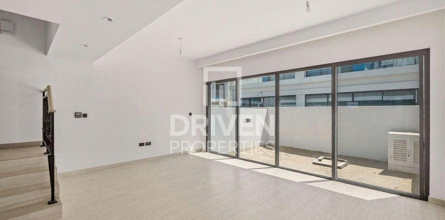 4 غرف نوم تاون هاوس في Damac Lagoons, الإمارات العربية المتحدة رقم 192164