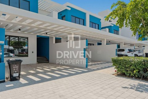 4 غرف نوم تاون هاوس في Damac Lagoons, الإمارات العربية المتحدة رقم 192164 16