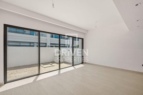 4 غرف نوم تاون هاوس في Damac Lagoons, الإمارات العربية المتحدة رقم 192164 3