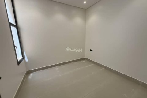 3 bedrooms Apartment in Riyadh, Saudi Arabia No. 68028 10