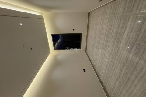 3 bedrooms Apartment in Riyadh, Saudi Arabia No. 68029 3