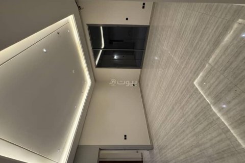 3 bedrooms Apartment in Riyadh, Saudi Arabia No. 68029 5