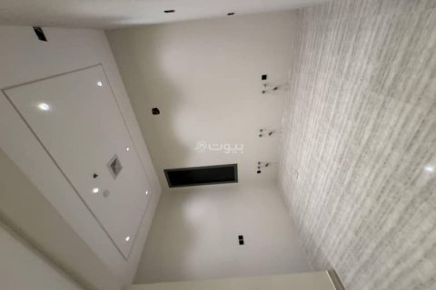 3 bedrooms Apartment in Riyadh, Saudi Arabia No. 68029 4