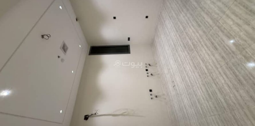 3 bedrooms Apartment in Riyadh, Saudi Arabia No. 68029