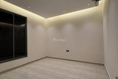 3 bedrooms Apartment in Riyadh, Saudi Arabia No. 68027 11