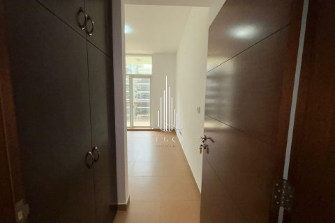 2 bedrooms Apartment in Khalifa City, UAE No. 36783 11