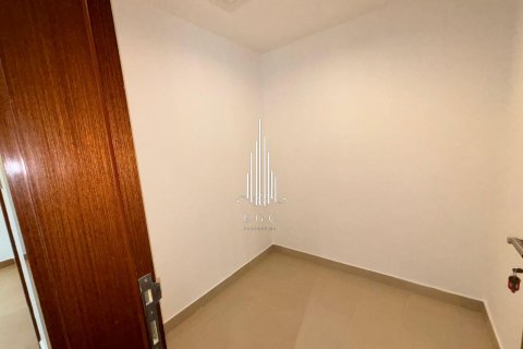 2 bedrooms Apartment in Khalifa City, UAE No. 36783 9