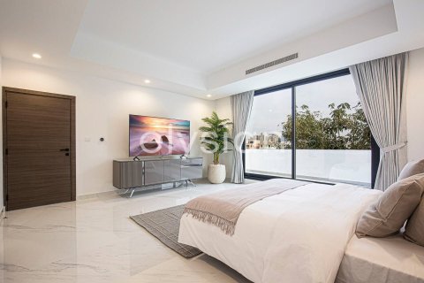 7 bedrooms Villa in Signature Villas, UAE No. 64734 14