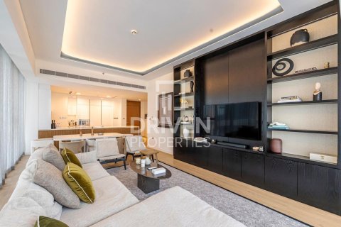 3 bedrooms Apartment in Al Wasl, UAE No. 202628