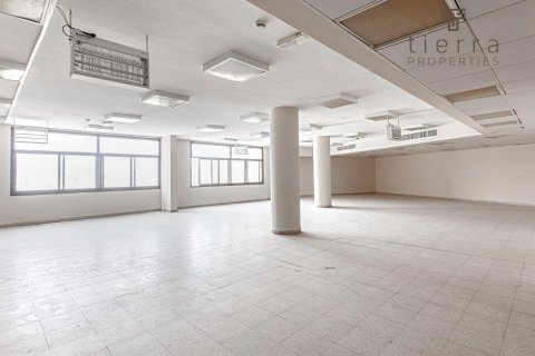 9280.9m² Building in Dubai, UAE No. 46616