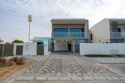 Villa de 4 chambres à Yas Island, UAE No. 142299