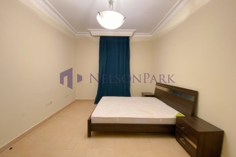 2 bedrooms Apartment in Doha, Qatar No. 57115 9