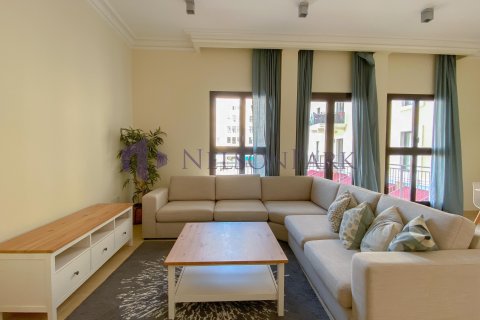 2 bedrooms Apartment in Doha, Qatar No. 57115 5