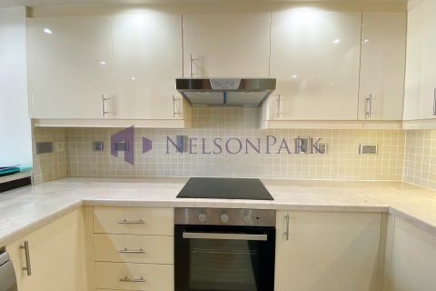 2 bedrooms Apartment in Doha, Qatar No. 57115 7