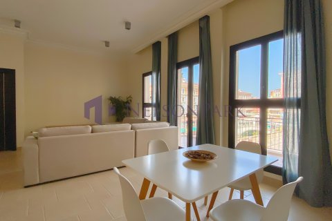 2 bedrooms Apartment in Doha, Qatar No. 57115 4