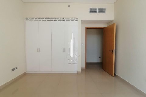 Appartement de 3 chambres à Al Khalidiya, UAE No. 49699 10