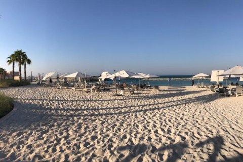 استوديو شقة في FAIRMONT MARINA RESIDENCES Corniche Road, الإمارات العربية المتحدة رقم 111012