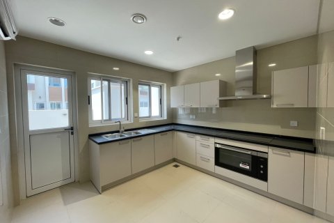 Villa in Muscat, Oman No. 98801 13