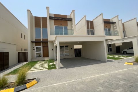 Studio Villa in Muscat, Oman No. 98801