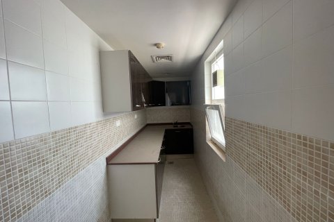 Office de en Muscat, Oman No. 98802 10