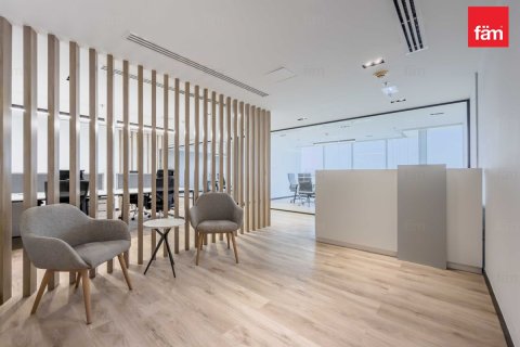102m² Office in Dubai, UAE No. 167102