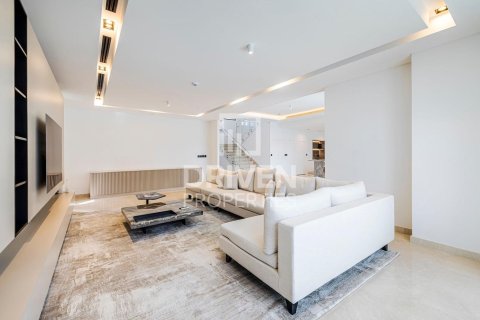 Villa de 5 chambres à Golf Place, UAE No. 207133