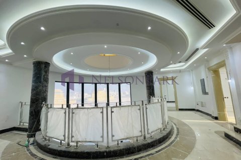Villa de 6 dormitorios en Lusail, Qatar No. 57220 16