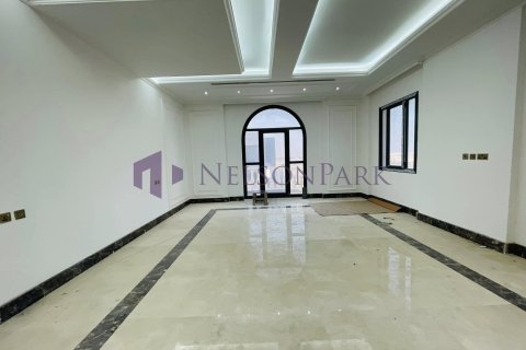 Villa de 6 dormitorios en Lusail, Qatar No. 57220 5