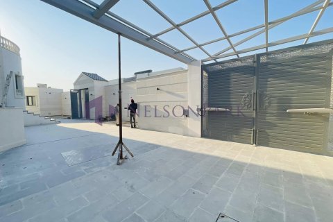 Villa de 6 dormitorios en Lusail, Qatar No. 57220 10
