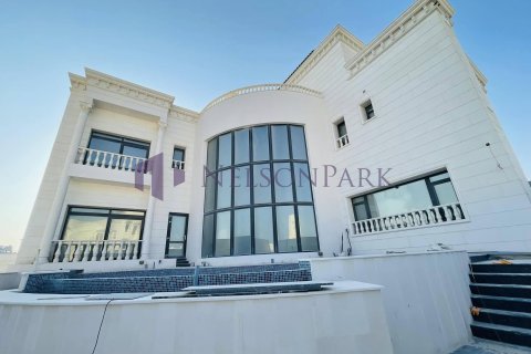 Villa de 6 dormitorios en Lusail, Qatar No. 57220 22