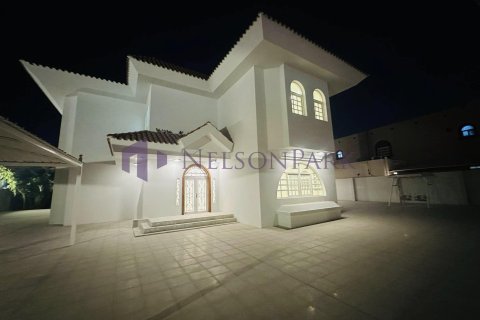 6 غرفة نوم  فيلا في الدوحة, Qatar رقم 57221