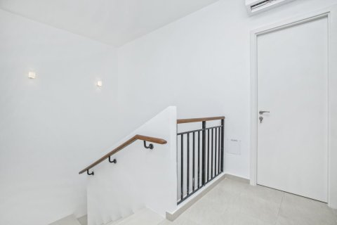 Townhouse de 3 dormitorios en Zahra Townhouses, UAE No. 165033 7