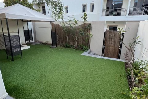Townhouse de 3 dormitorios en Zahra Townhouses, UAE No. 165033 15
