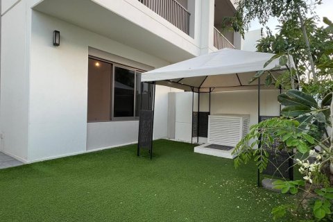 Townhouse de 3 dormitorios en Zahra Townhouses, UAE No. 165033 17