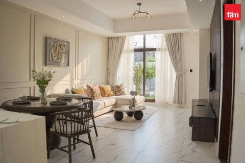 4 bedrooms Townhouse in Dubai, UAE No. 203168