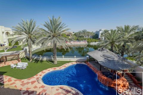 7 bedrooms Villa in Emirates Hills, UAE No. 193961 23