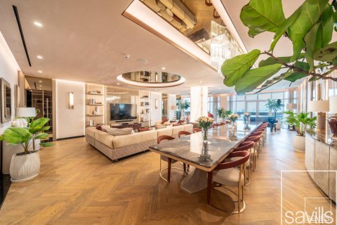 Appartement de 3 chambres à The Crescent, UAE No. 193963