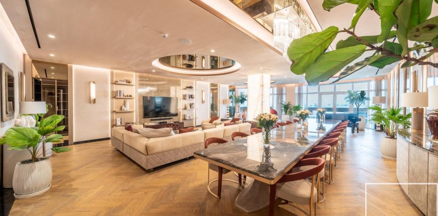 3 bedrooms Apartment in The Crescent, UAE No. 193963
